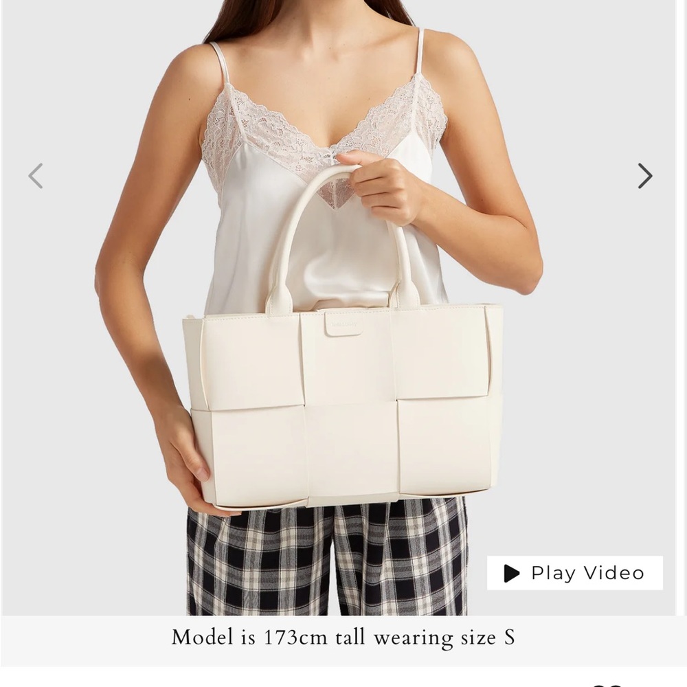 Elegant Cream Satchel Bag